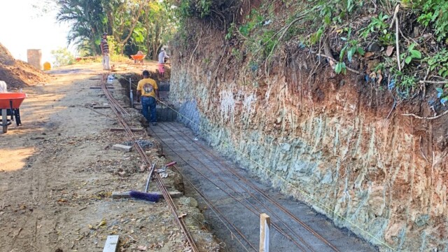 retaining wall progress pic 3